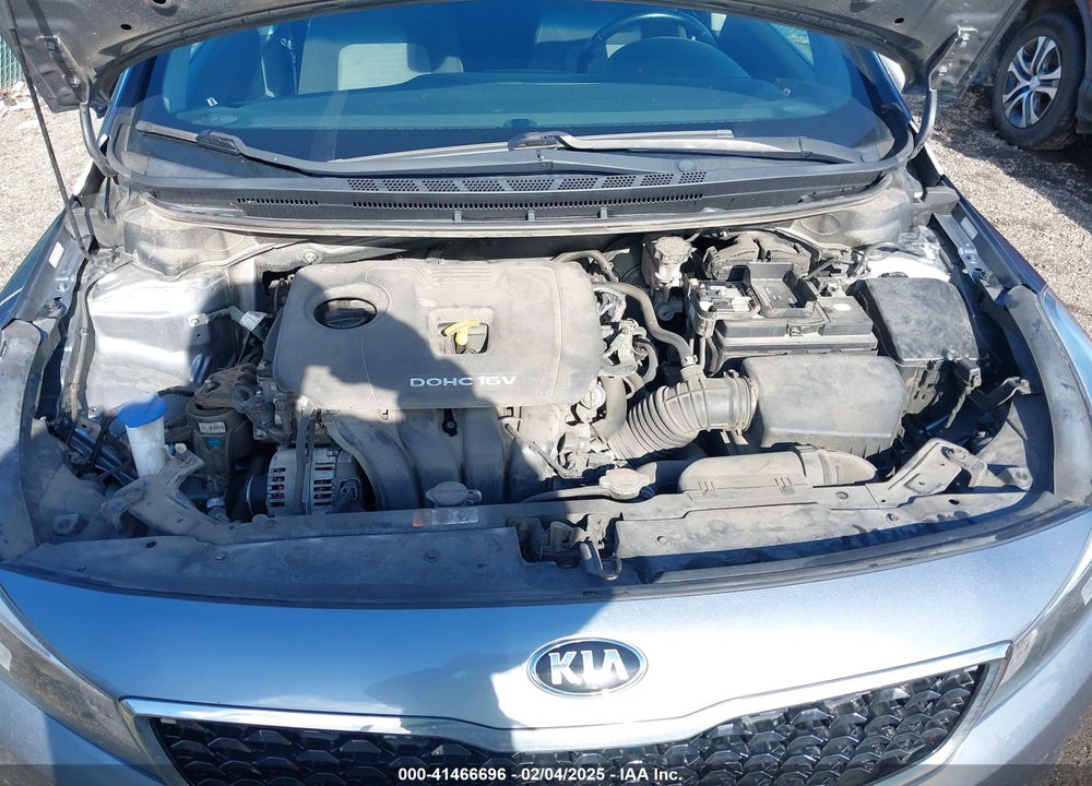 2017 KIA FORTE S VIN: 3KPFL4A73HE044078