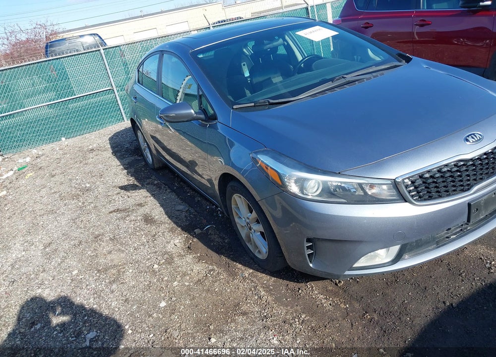2017 KIA FORTE S VIN: 3KPFL4A73HE044078