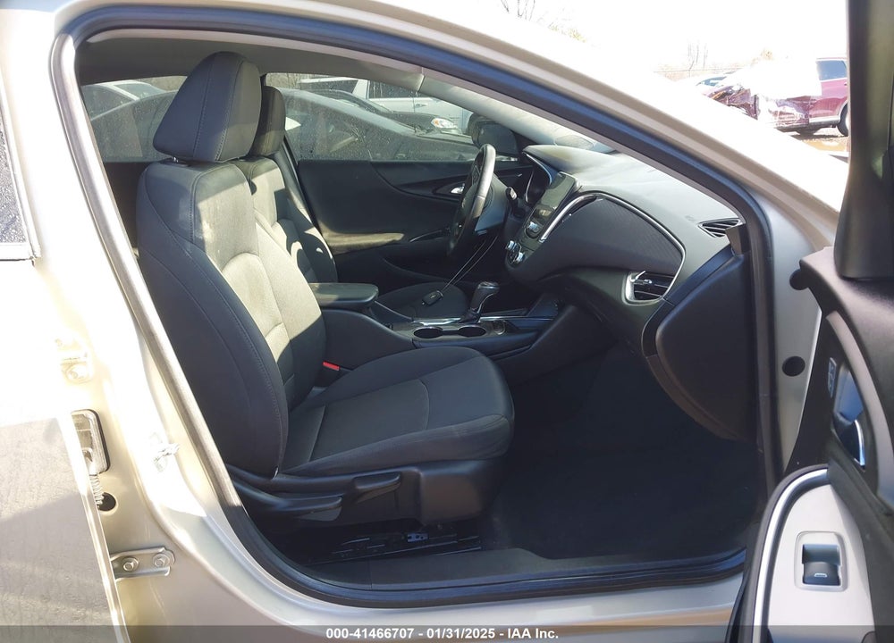 2016 CHEVROLET MALIBU VIN: 1G1ZF5SX9GF237681