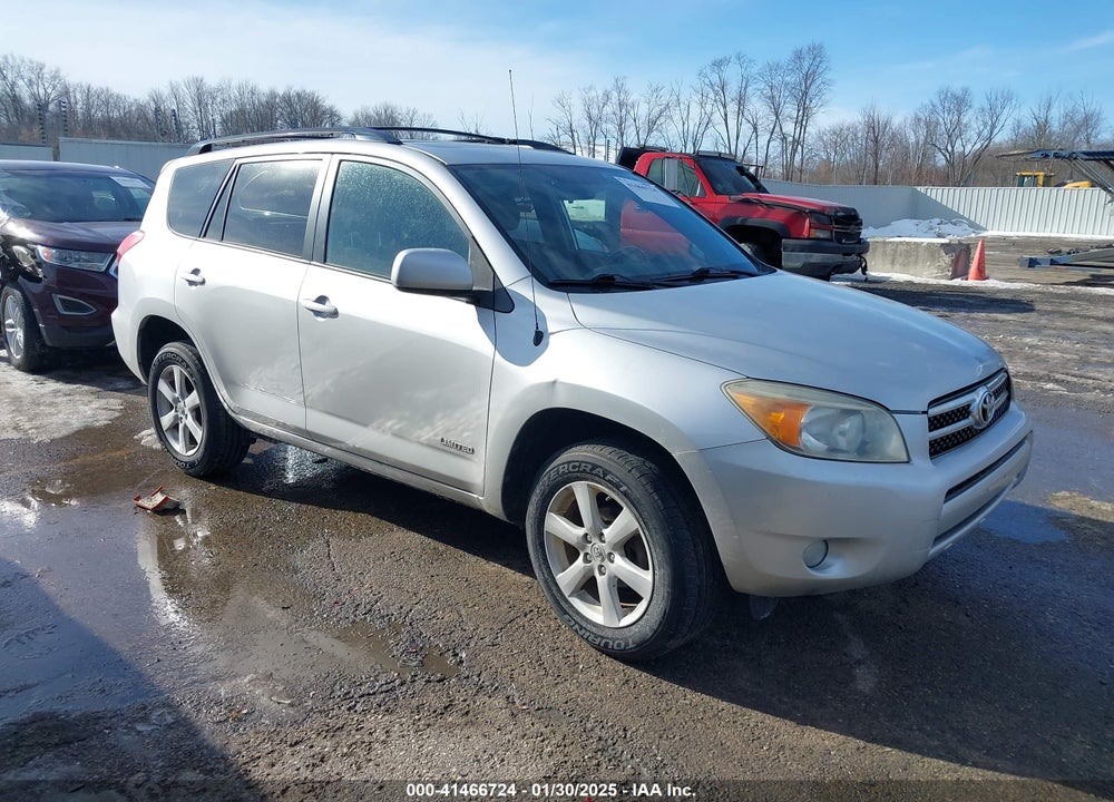 2007 TOYOTA RAV4 LIMITED VIN: JTMBD31V375118422