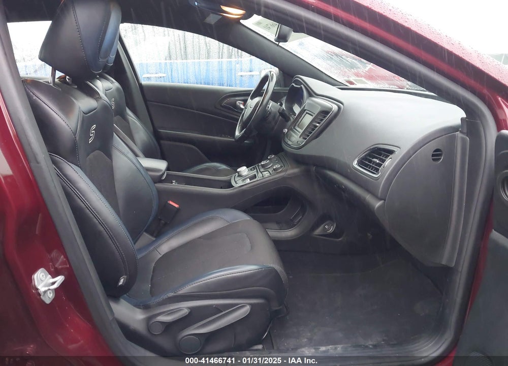 2015 CHRYSLER 200 S VIN: 1C3CCCBB2FN681363