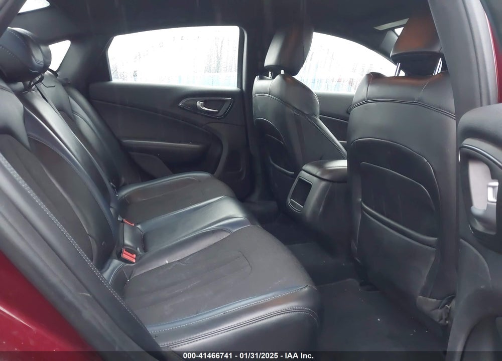 2015 CHRYSLER 200 S VIN: 1C3CCCBB2FN681363