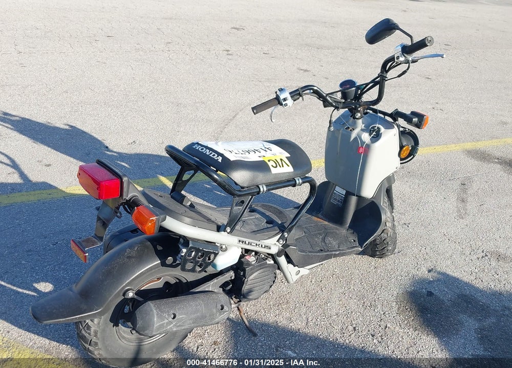 2022 HONDA NPS50 VIN: JH2AF5818NK904307