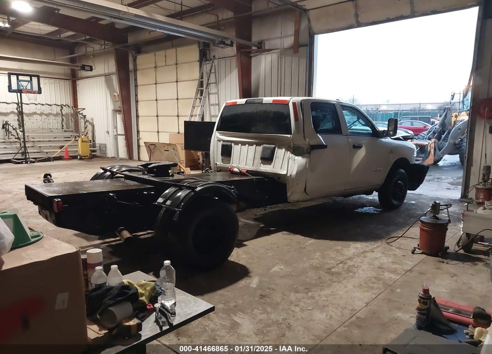 2022 RAM 3500 CHASSIS VIN: 3C7WRTCL7NG245505