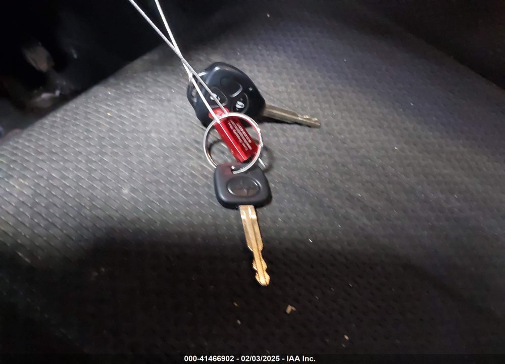 2008 SCION XB VIN: JTLKE50E481032852