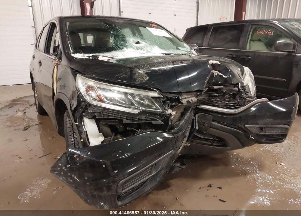 2015 HONDA CR-V LX VIN: 5J6RM4H3XFL025622