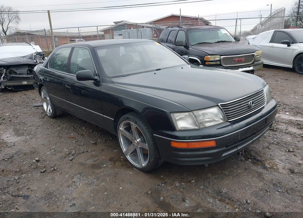 1996 LEXUS LS 400 VIN: JT8BH22F3T0063272