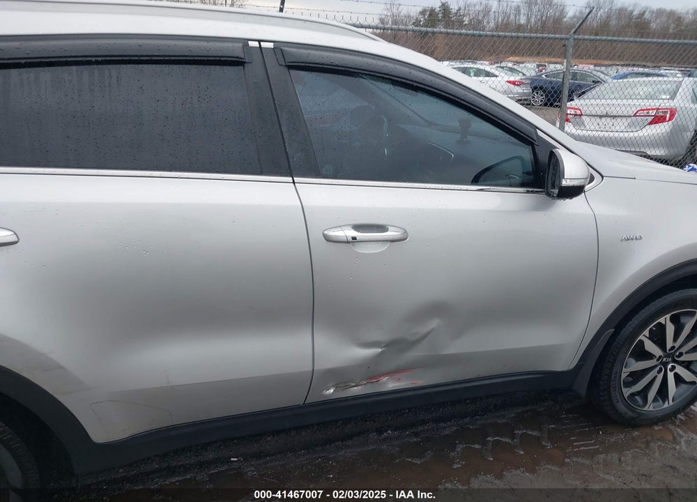 2018 KIA SPORTAGE EX VIN: KNDPNCAC0J7463100