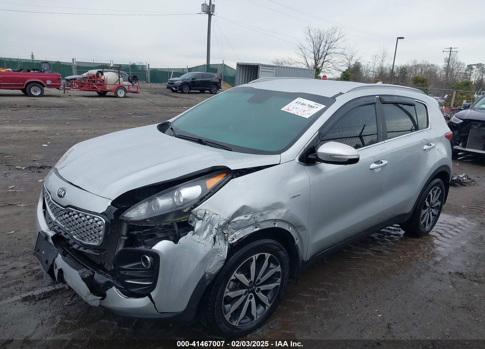 2018 KIA SPORTAGE EX VIN: KNDPNCAC0J7463100
