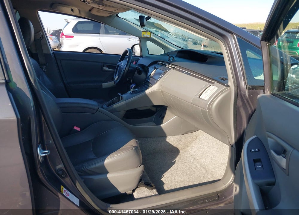 2011 TOYOTA PRIUS FOUR VIN: JTDKN3DU2B5314473