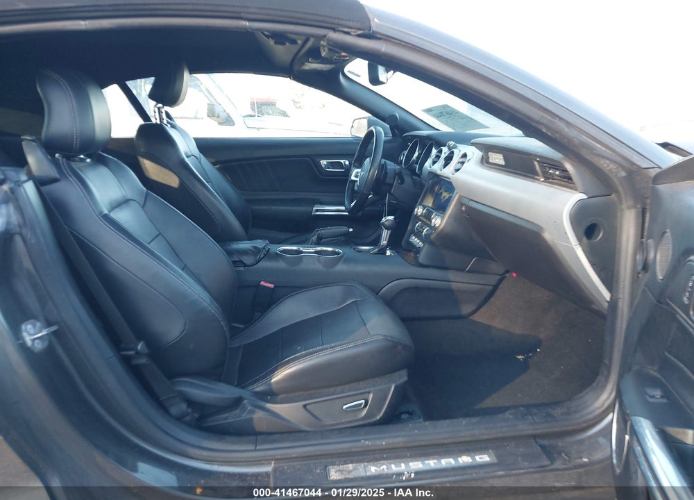 2017 FORD MUSTANG VIN: 1FATP8UH3H5294988