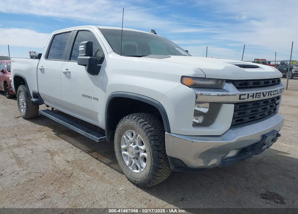 2022 CHEVROLET SILVERADO 2500HD 4WD STANDARD BED LT VIN: 1GC4YNE75NF179489