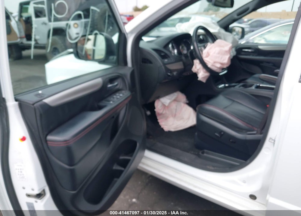 2019 DODGE GRAND CARAVAN GT VIN: 2C4RDGEG1KR788757