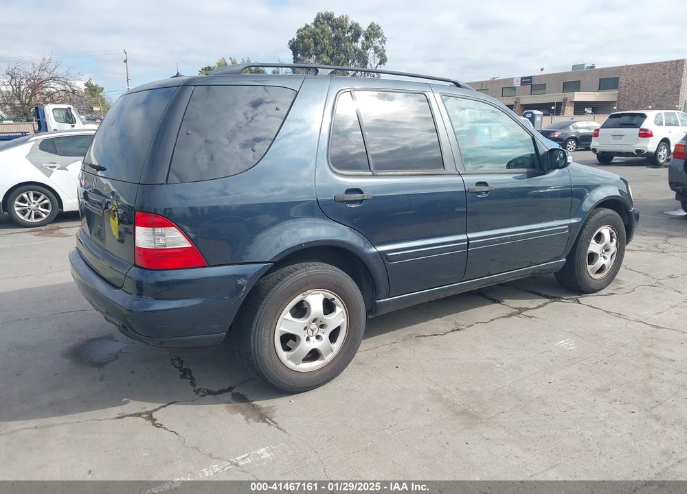 2002 MERCEDES-BENZ ML 320 VIN: 4JGAB54E52A304595