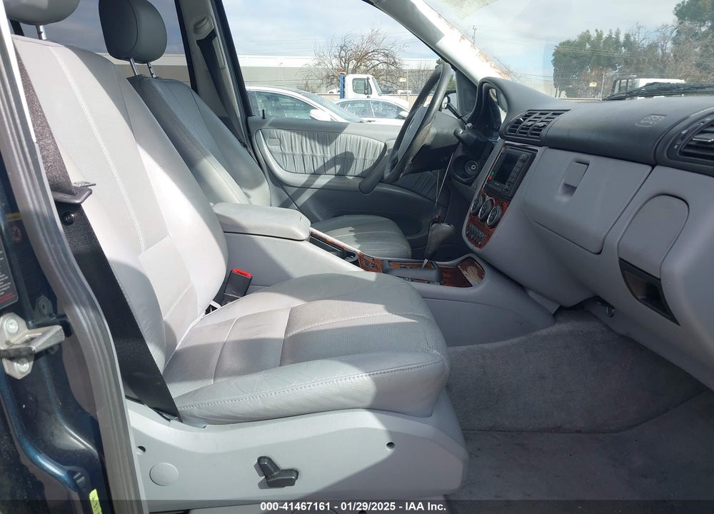 2002 MERCEDES-BENZ ML 320 VIN: 4JGAB54E52A304595