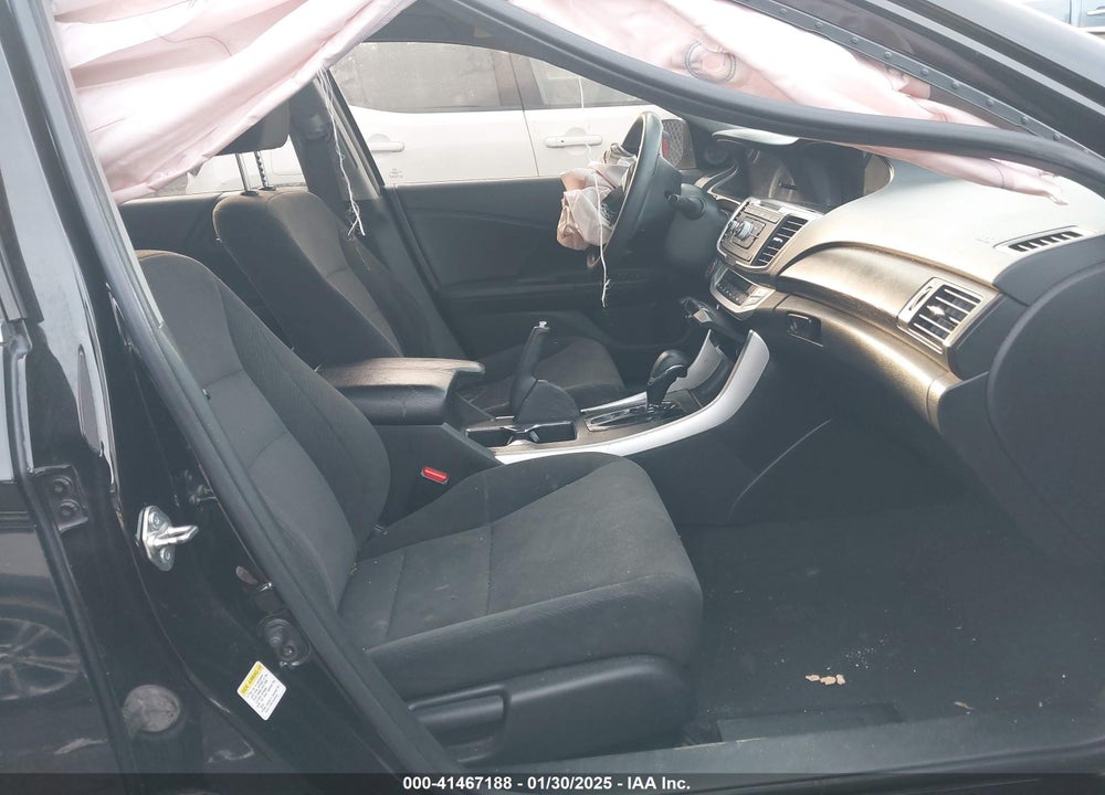 2015 HONDA ACCORD VIN: 1HGCR2F72FA242800