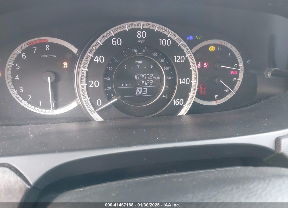 2015 HONDA ACCORD VIN: 1HGCR2F72FA242800