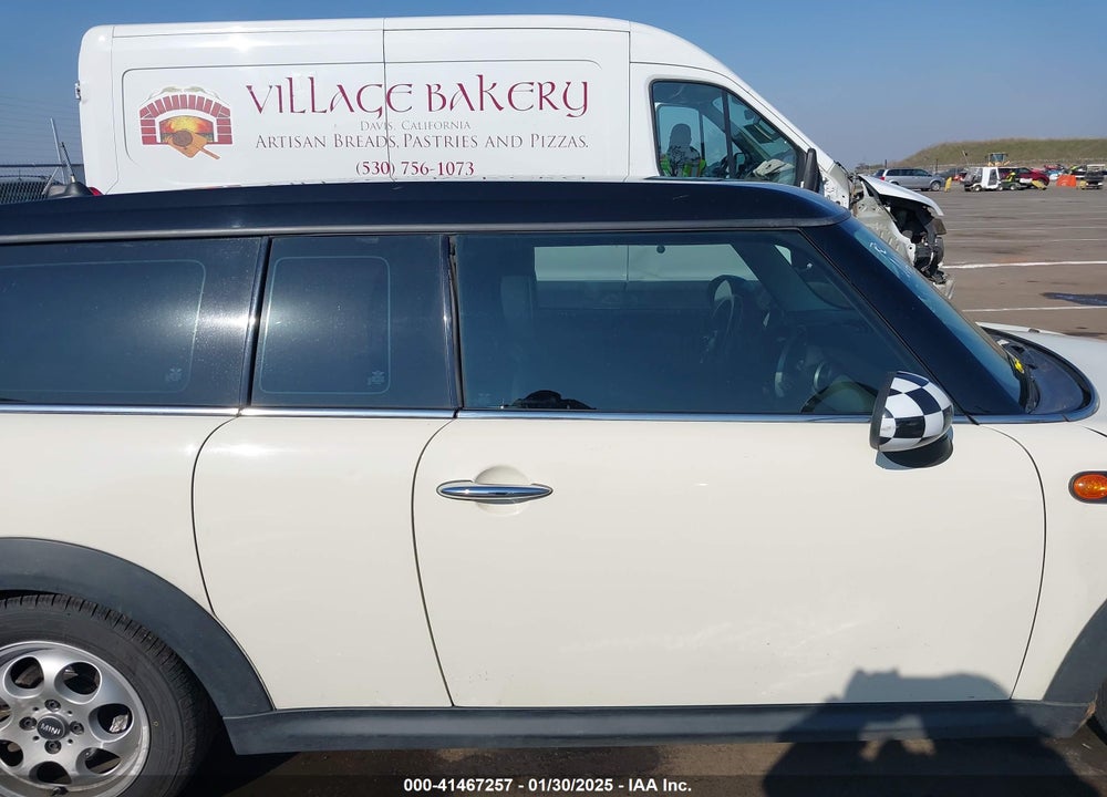 2014 MINI CLUBMAN COOPER VIN: WMWZF3C54ET493361