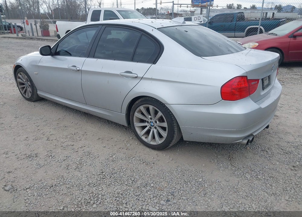 2010 BMW 328I VIN: WBAPH7C52AA171123