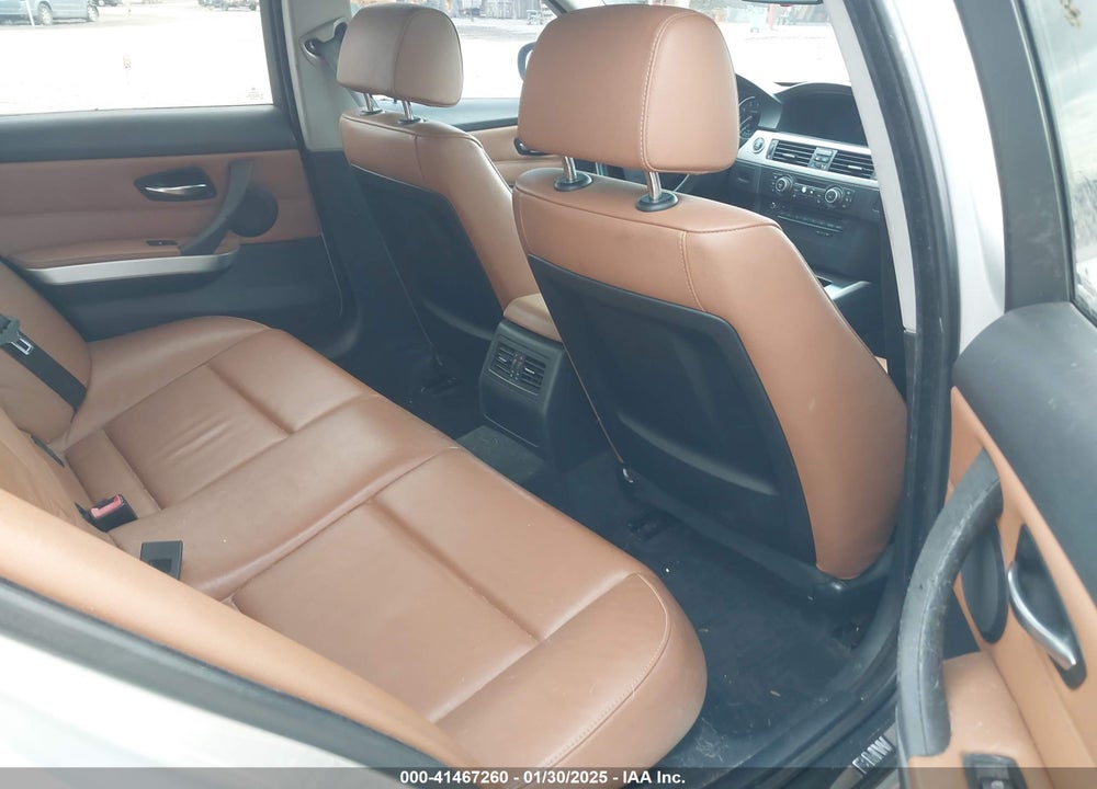 2010 BMW 328I VIN: WBAPH7C52AA171123