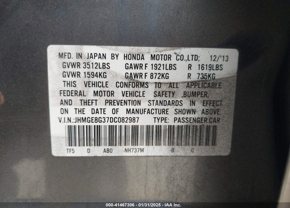 2013 HONDA FIT VIN: JHMGE8G37DC082987