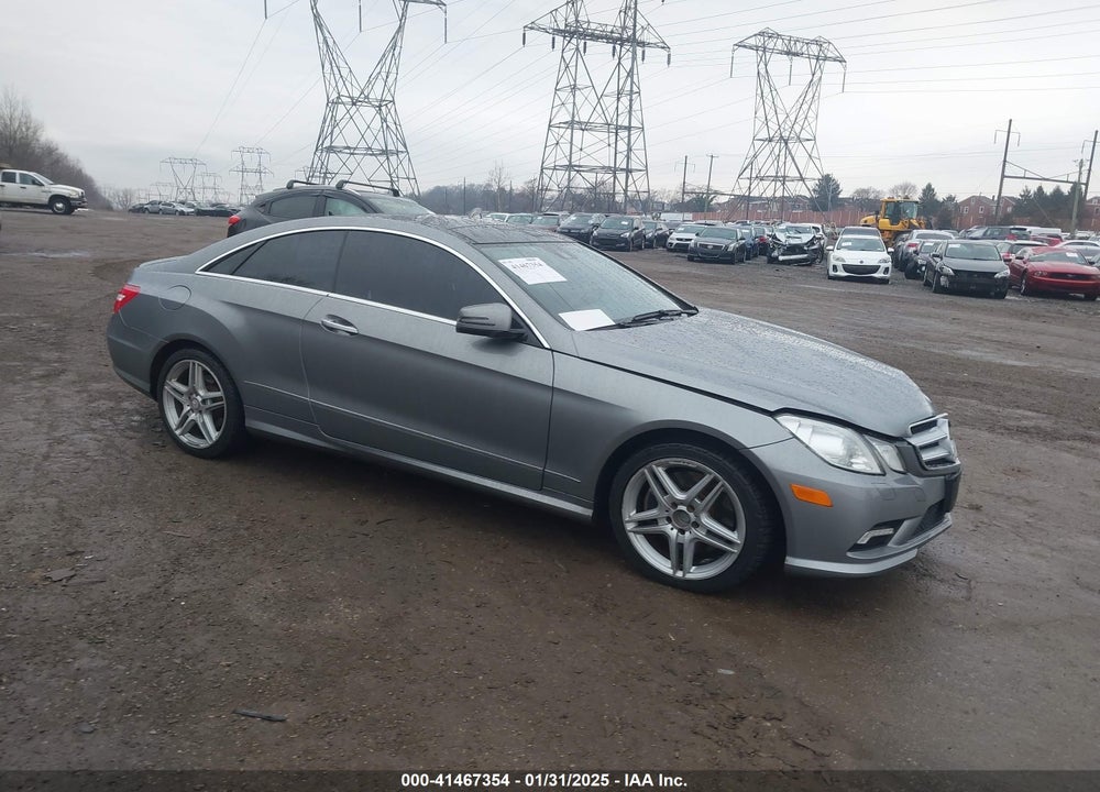 2011 MERCEDES-BENZ E 550 VIN: WDDKJ7CB2BF118827