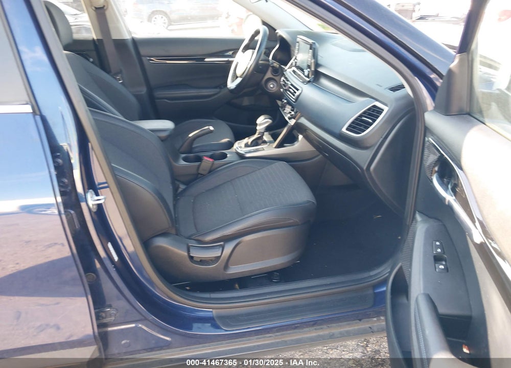 2021 KIA SELTOS S VIN: KNDEU2AA1M7094366