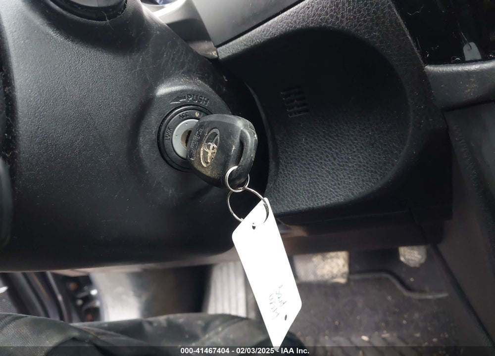 2015 TOYOTA COROLLA VIN: 5YFBURHE7FP185714