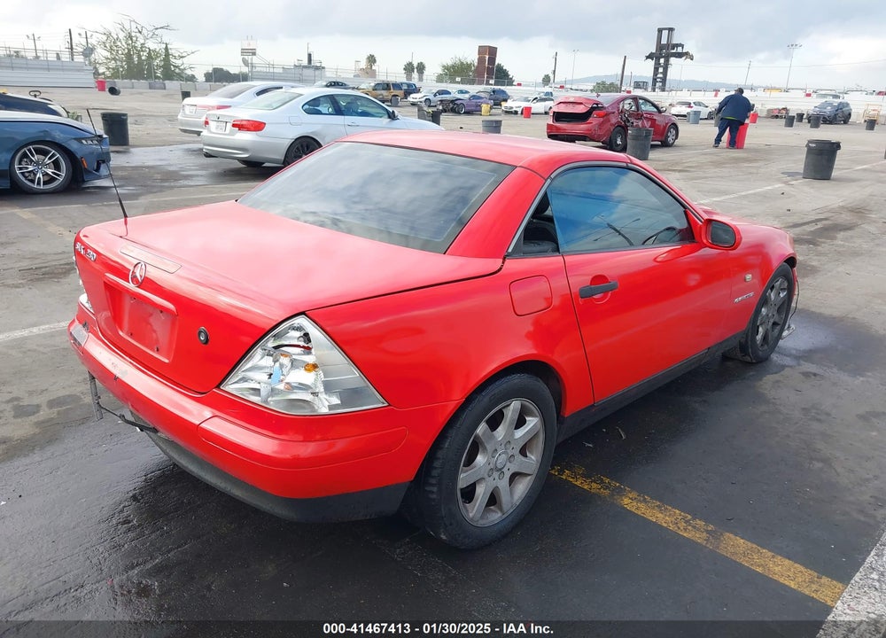 1999 MERCEDES-BENZ SLK 230 KOMPRESSOR VIN: WDBKK47F2XF107044