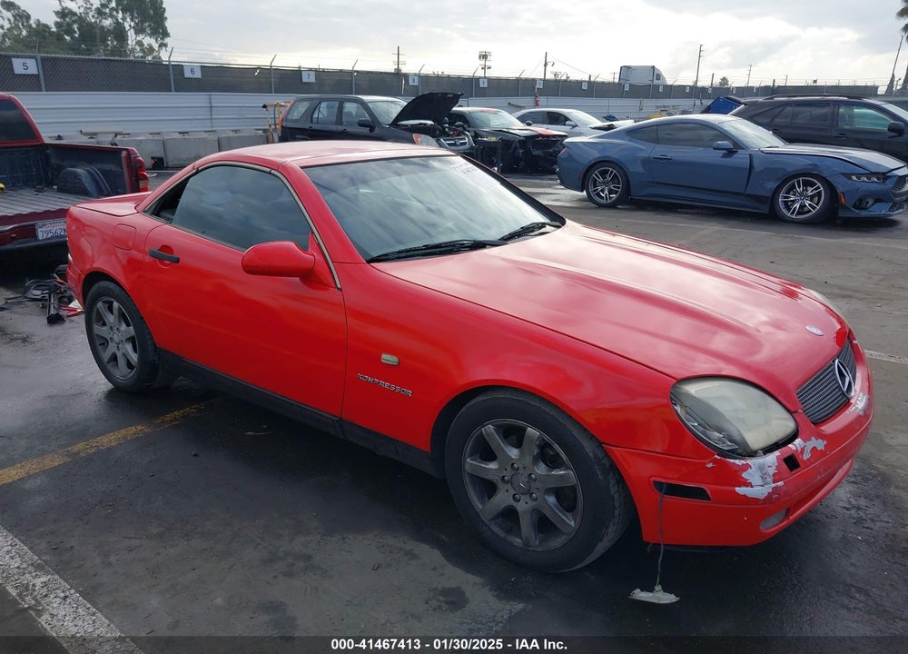 1999 MERCEDES-BENZ SLK 230 KOMPRESSOR VIN: WDBKK47F2XF107044