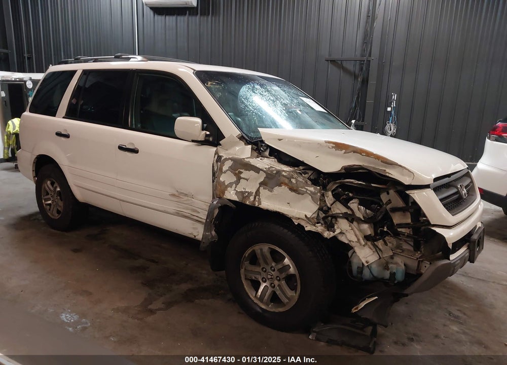 2005 HONDA PILOT EX-L VIN: 5FNYF18585B057899