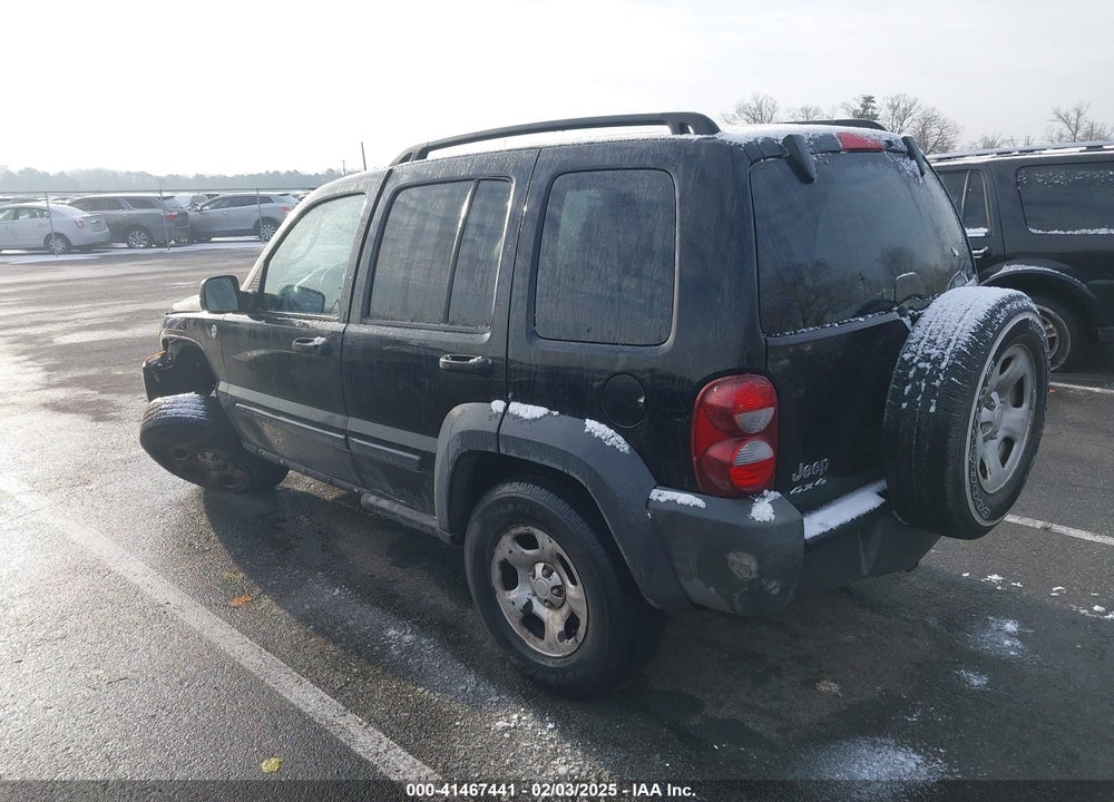 2007 JEEP LIBERTY VIN: 1J4GL48K07W573257