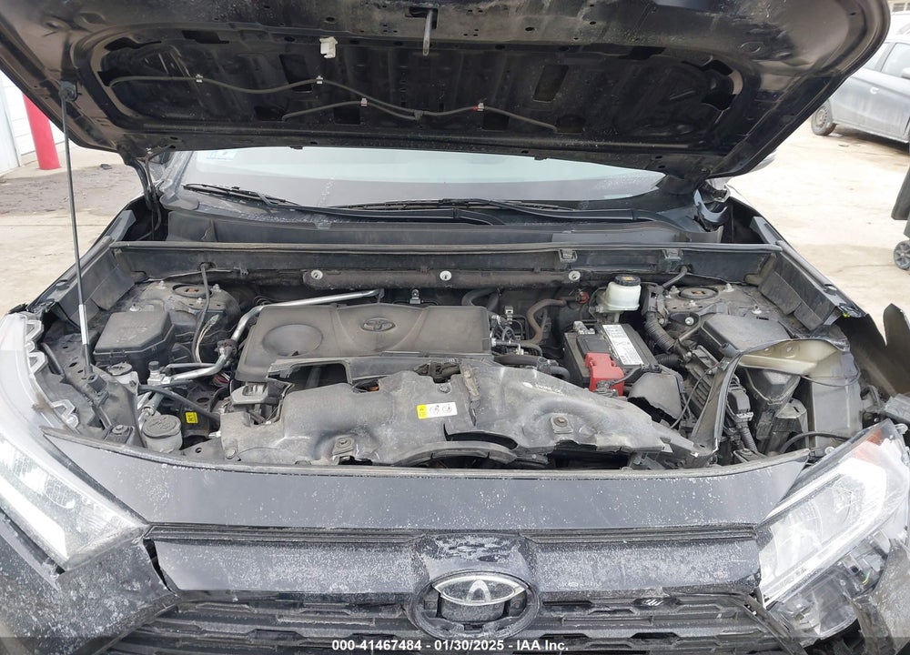 2019 TOYOTA RAV4 XLE VIN: 2T3P1RFV6KW043114