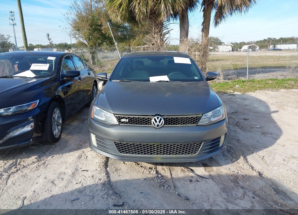 2013 VOLKSWAGEN JETTA GLI VIN: 3VW467AJ1DM215368