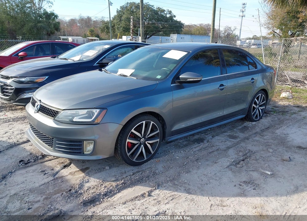 2013 VOLKSWAGEN JETTA GLI VIN: 3VW467AJ1DM215368