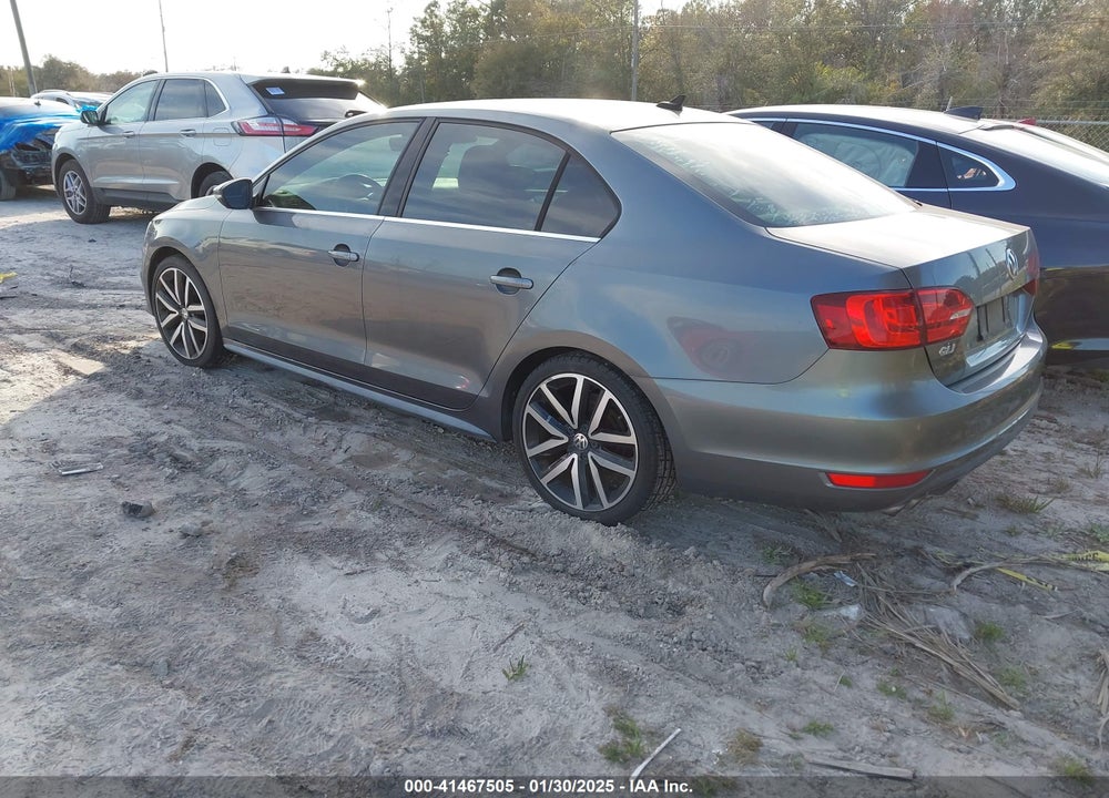 2013 VOLKSWAGEN JETTA GLI VIN: 3VW467AJ1DM215368