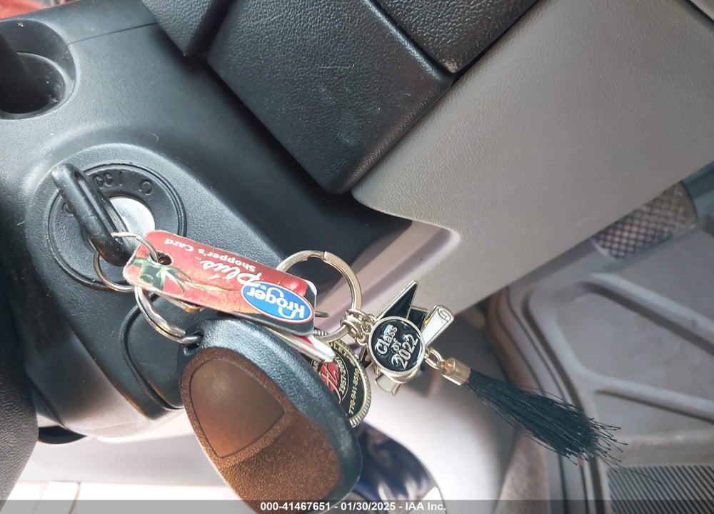 2007 CHEVROLET EQUINOX LT VIN: 2CNDL63F476116357