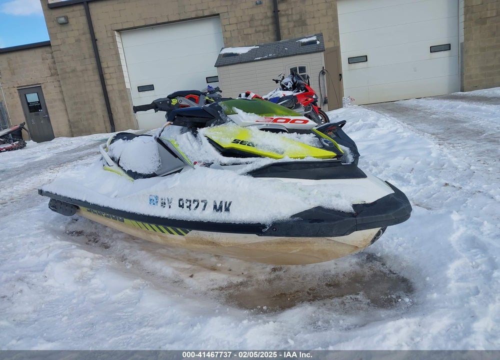 2016 SEADOO RXT VIN: 00000YDV20842C616