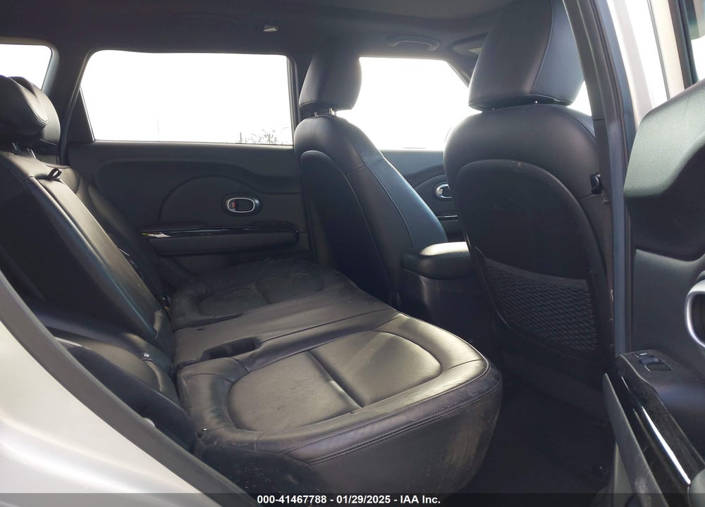 2015 KIA SOUL VIN: KNDJX3A52F7785715