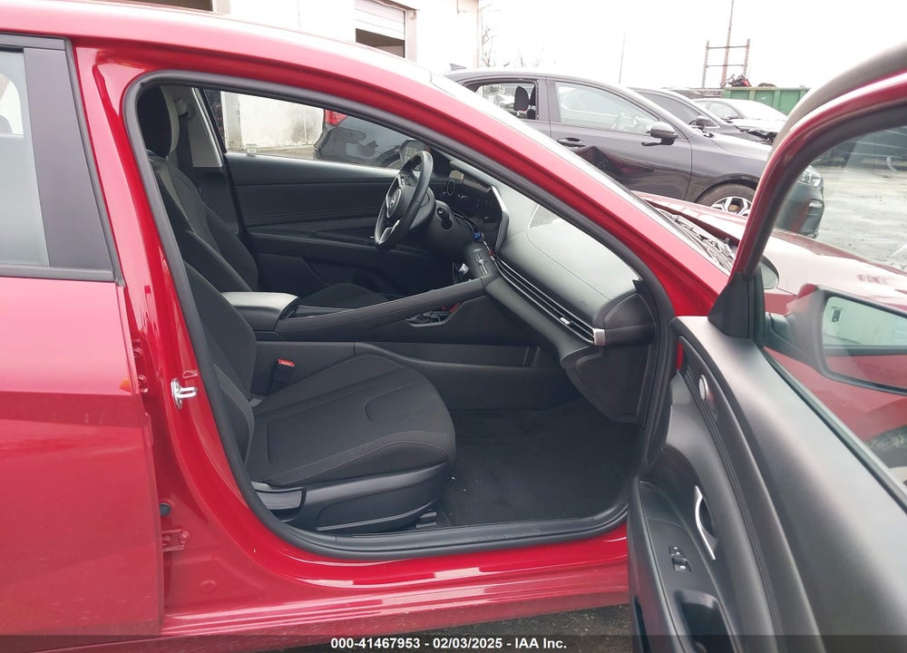 2023 HYUNDAI ELANTRA VIN: KMHLS4AG8PU489028