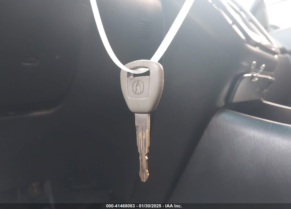 2002 ACURA MDX VIN: 2HNYD18872H502357