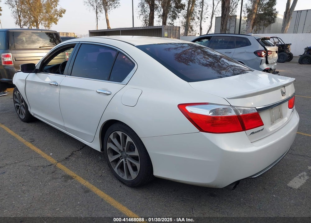 2013 HONDA ACCORD VIN: 1HGCR2F54DA018102