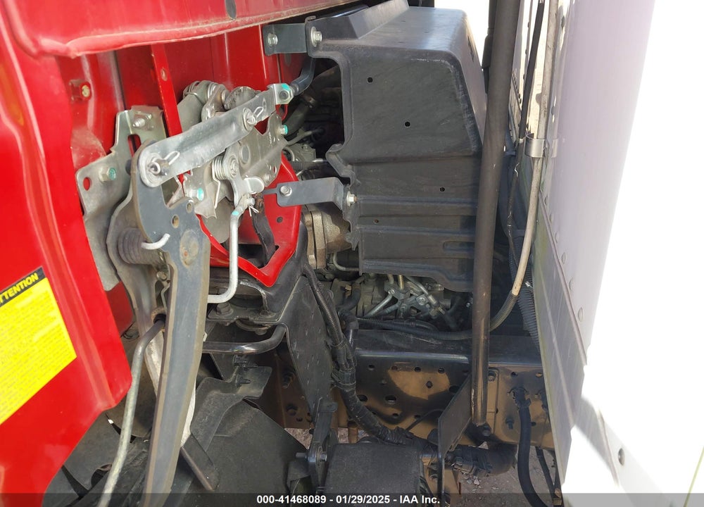 2016 ISUZU NPR DSL REG AT VIN: JALC4W161G7K00196