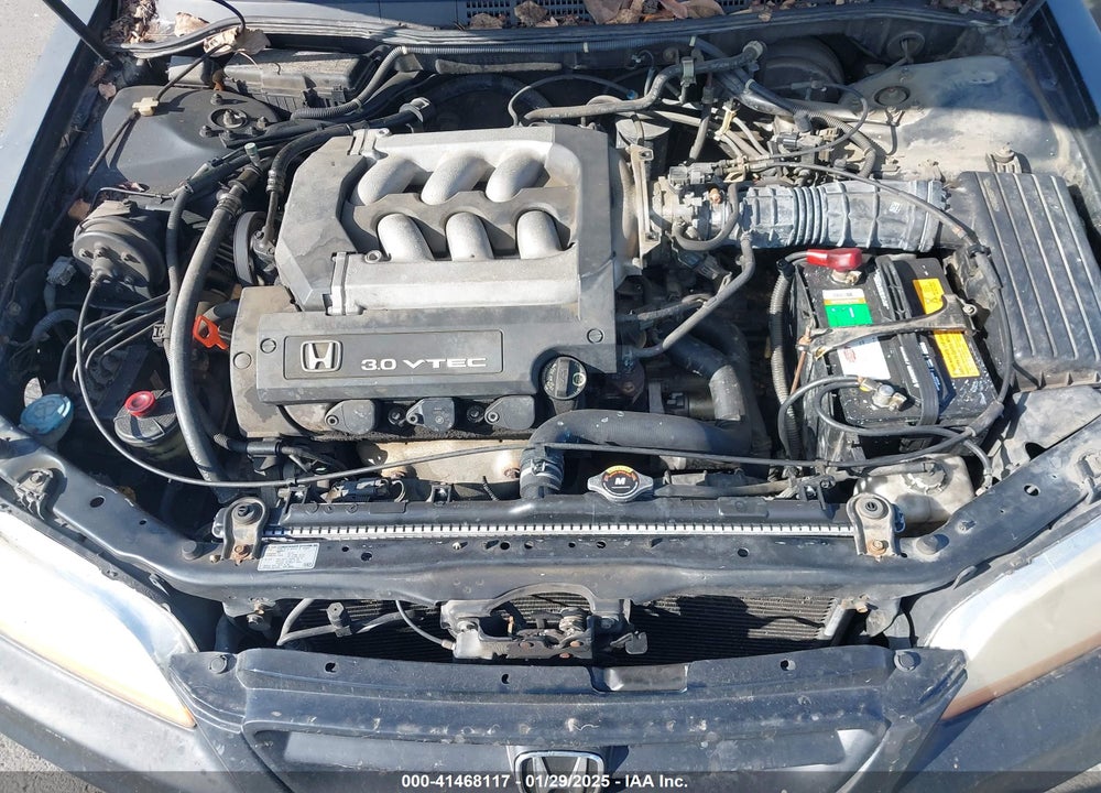 2002 HONDA ACCORD 3.0 EX VIN: 1HGCG22522A012968
