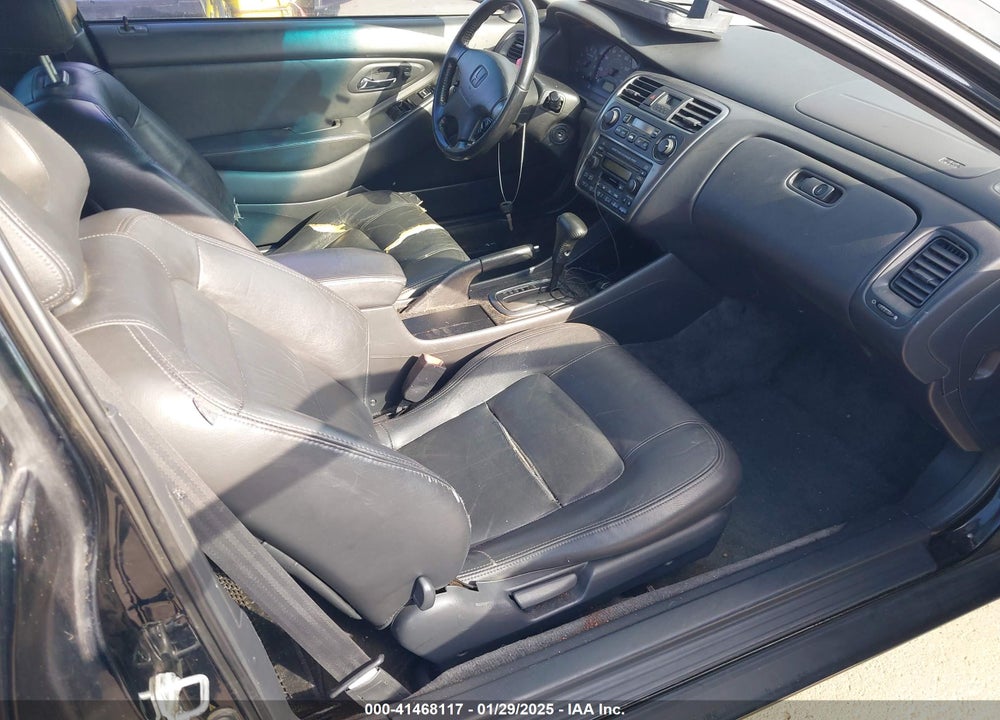 2002 HONDA ACCORD 3.0 EX VIN: 1HGCG22522A012968