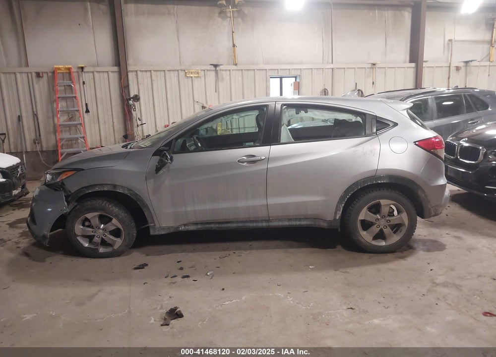 2021 HONDA HR-V AWD LX VIN: 3CZRU6H39MM756193