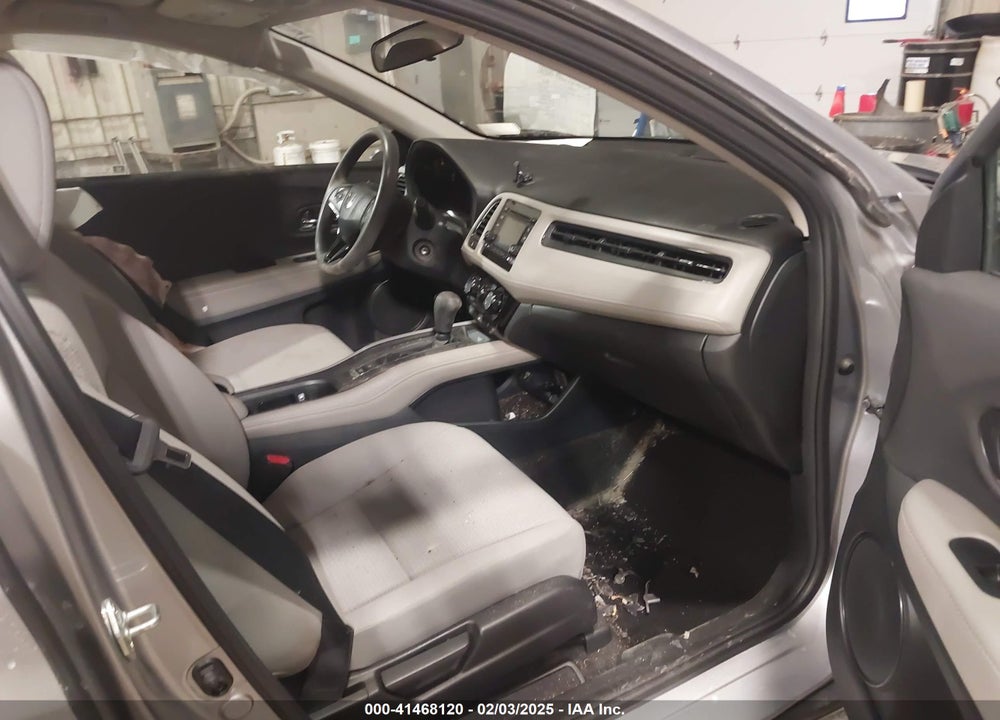 2021 HONDA HR-V AWD LX VIN: 3CZRU6H39MM756193