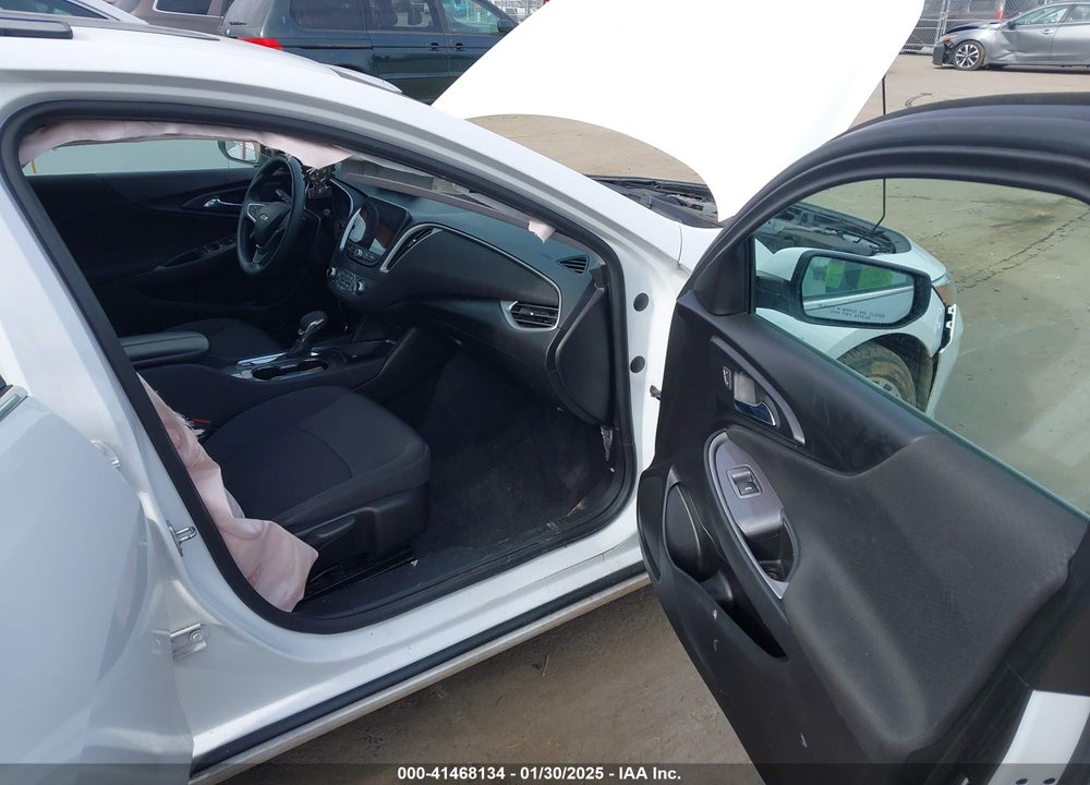 2022 CHEVROLET MALIBU VIN: 1G1ZD5STXNF143096