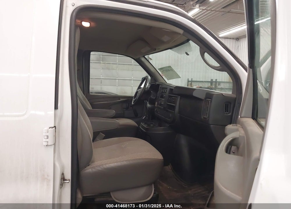 2015 GMC SAVANA 3500 VIN: 1GTZ7UCFXF1167771