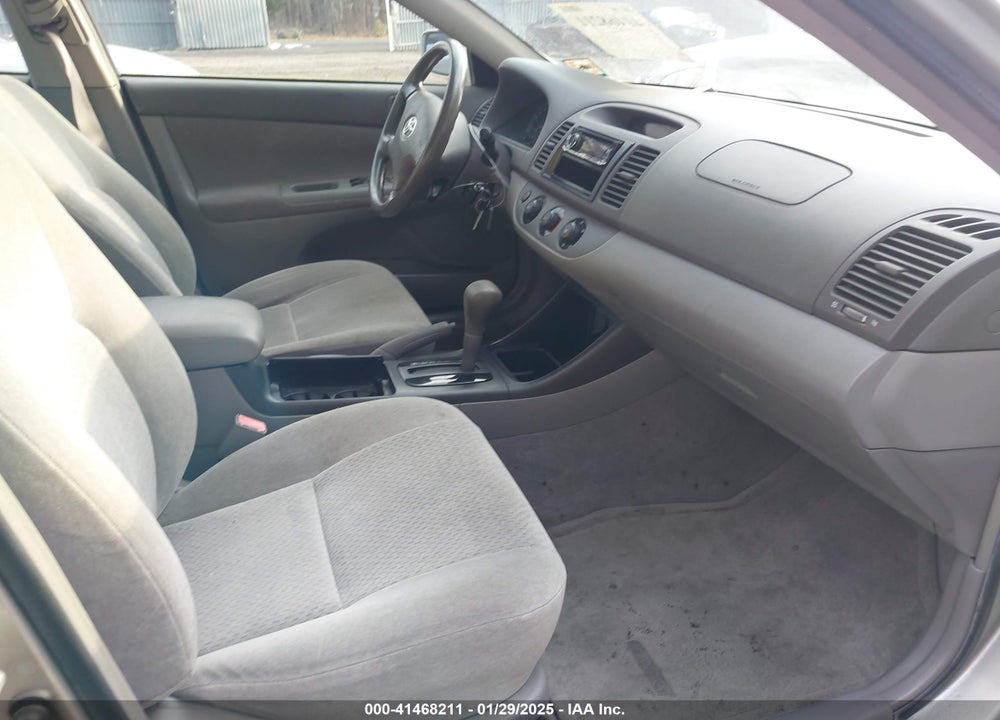 2003 TOYOTA CAMRY LE VIN: JTDBE32K830157905